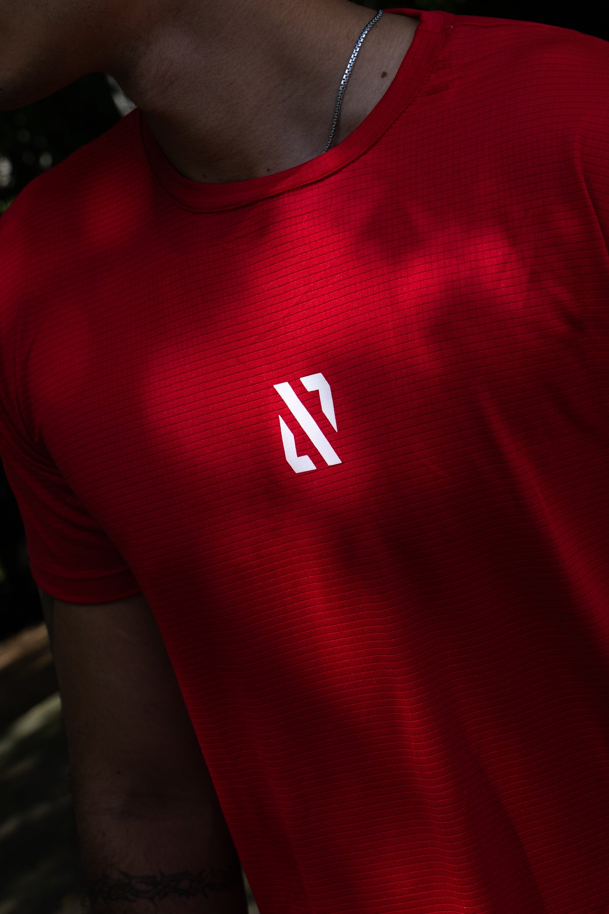 Hybrid ELITE Roja