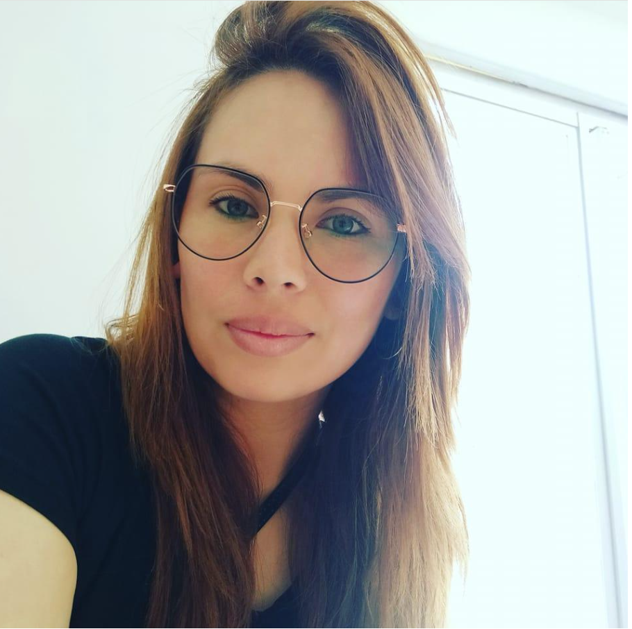 <em>Veronica Reyes</em>